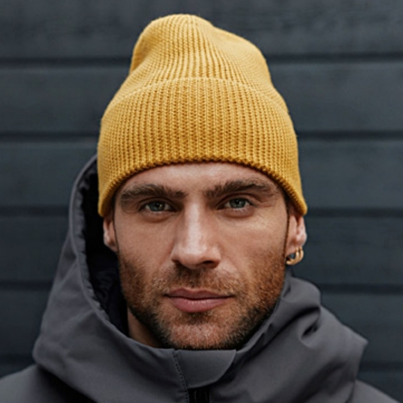 Simons Ribbed Tuque - Picture 4 of 6